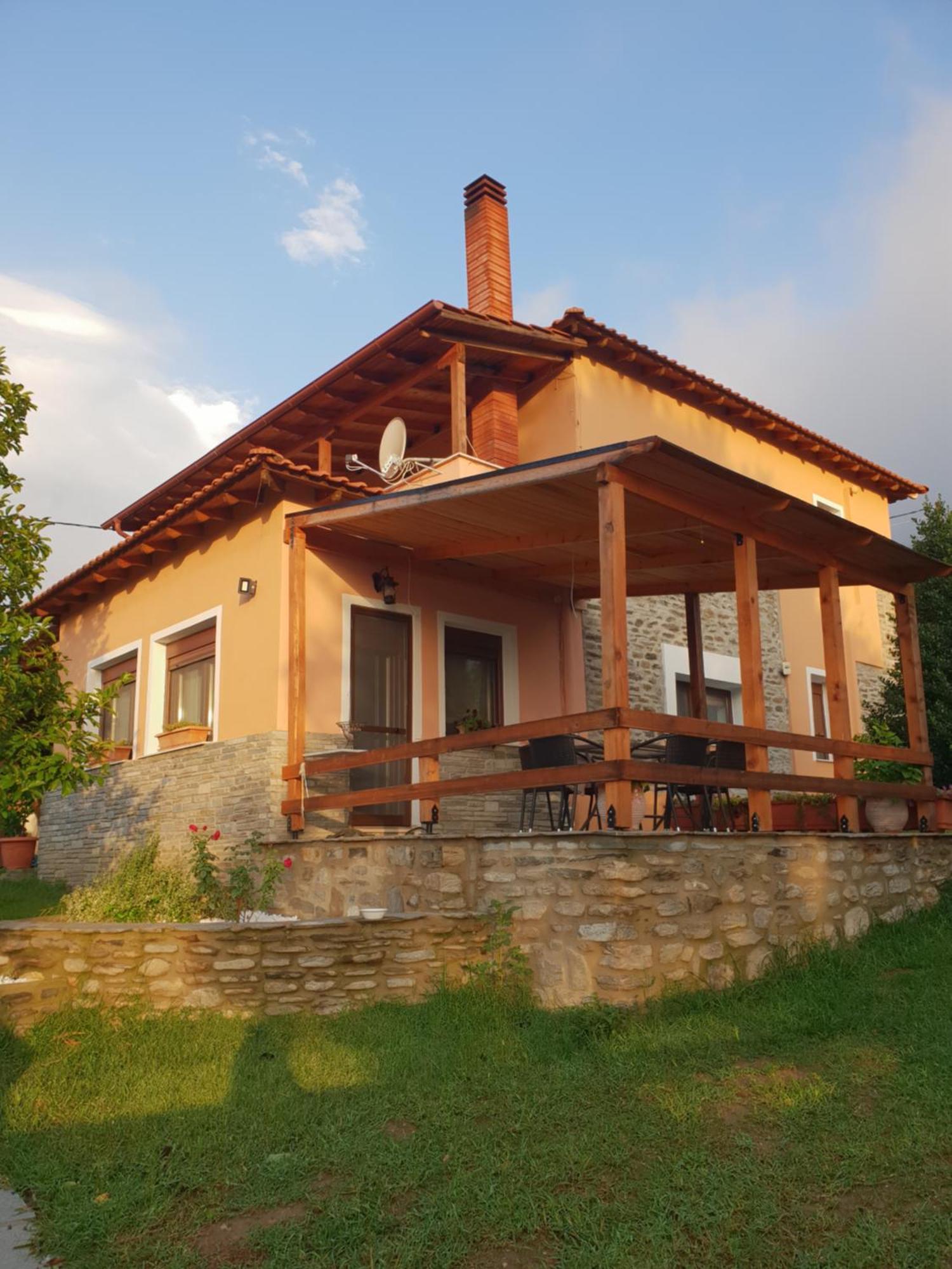 Mavridis House Eleftheroupoli
